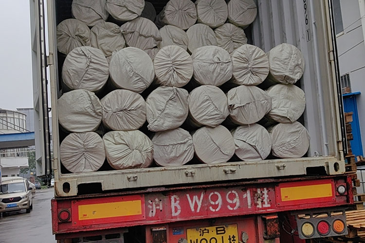 ເຄື່ອງກັ່ນຕອງ Polyester ທີ່ກໍານົດເອງທີ່ຖືກສົ່ງອອກໄປປະເທດອົດສະຕາລີ